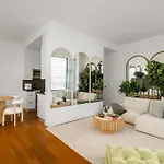 Luxurious 2-Bedroom 2 Bath Stay Close To Central Park & Broadway